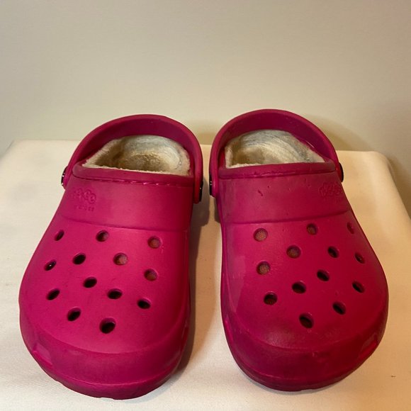 pink crocs size 12